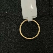 Piercing oreille de nez - d'oreille,
