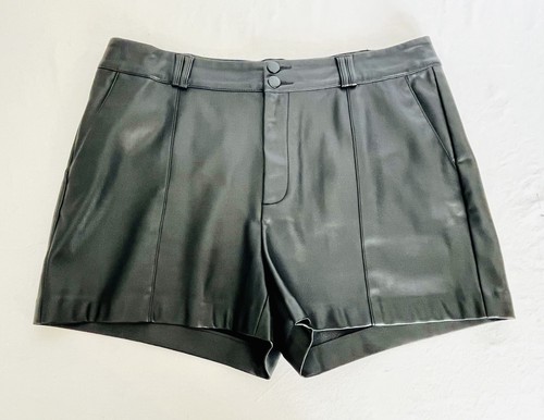 Short t44 simili - simili, cuir