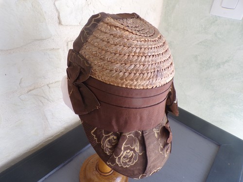 Poupée ancienne chapeau - , de
