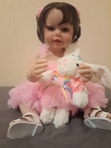 Poupée reborn - poupée,