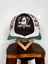 Vintage 90s NHL Mighty Ducks Cap – Green & Purple – Adjustable