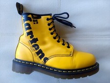 #2 DOC DR MARTENS YELLOW LOGO
