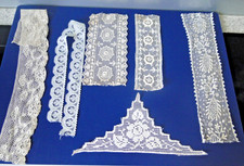 Lot anciennes dentelles brodées sur tulle beige blanches chutes travail français