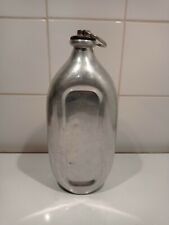 Gourde Alu Ancienne Probablement Militaire Marquée "Ter R Chutzt"