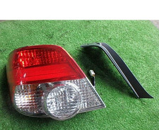 Feu arrière gauche origine