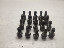 Goujon de roue jante alu pour