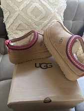 Ugg Tazz 38