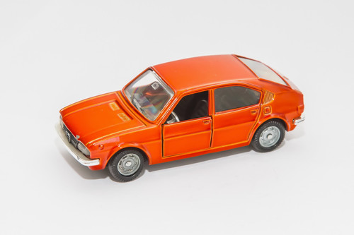 Mebetoys mattel alfa romeo - mattel,