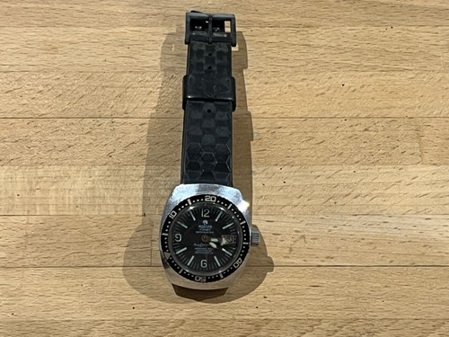 Ancienne montre mécanique win - montre,