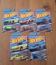 Hot Wheels _1/64_2022_ Racing