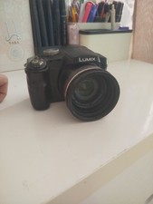 APN Panasonic Lumix DMC-FZ28 - Zoom optique 18x - Vendu avec accessoires