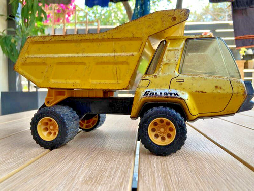 Ancien jouet tôle camion - ancien,