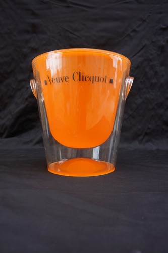Seau champagne veuve - À,