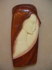 Ancien cadre catholique la Vierge en plâtre numéroté de 19,5 cm