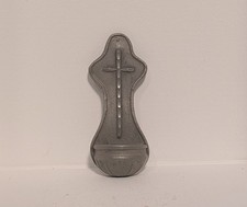 Bénitier mural ancien en