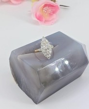 Bague Marquise ornée d'une pavage de diamants d'environ 0,90ct au total Or 750 