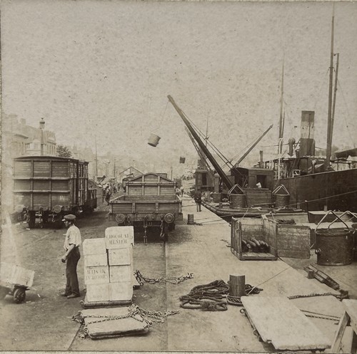 Port marchandises chocolat - de,