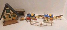 Playmobil  lot pour compléter centre équestre, sulky, chariots, chevaux ...