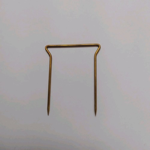 Epingle pour medaille - §§§,