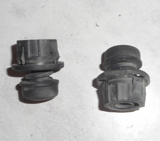 2 butées capot moteur Renault