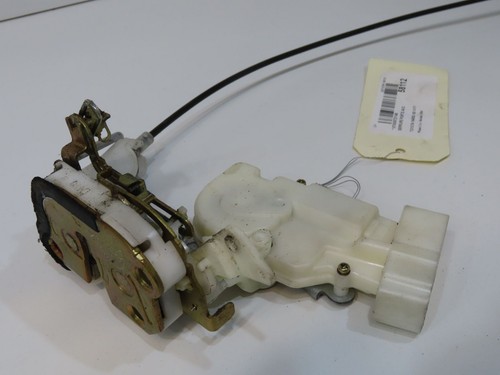 Serrure porte avd toyota yaris - porte,