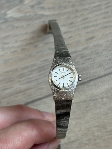 Montre seiko pour femme - montre,