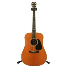 Guitare acoustique vintage