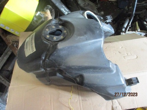 Reservoir 1200gs modele k25 - reservoir,