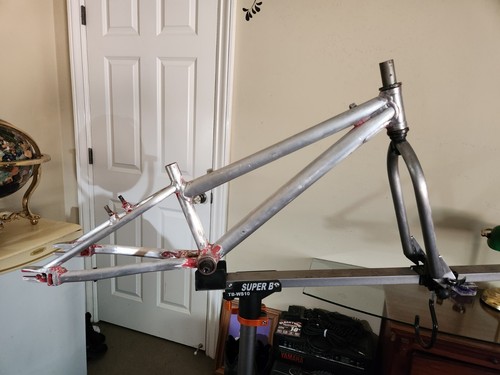 Specialized hemi junior - junior, early