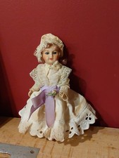 poupée ancienne mignonnette