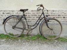 PEUGEOT ancien vélo femme
