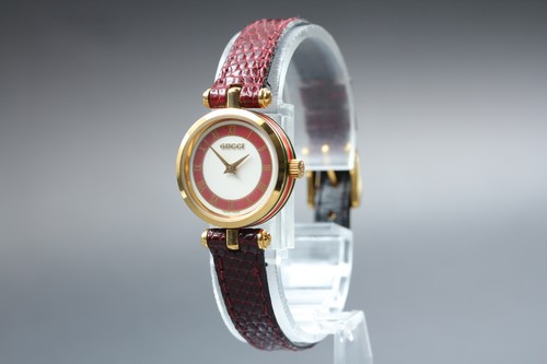 Presque comme neuve montre - [presque,