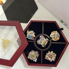 Pins Édition Limitée