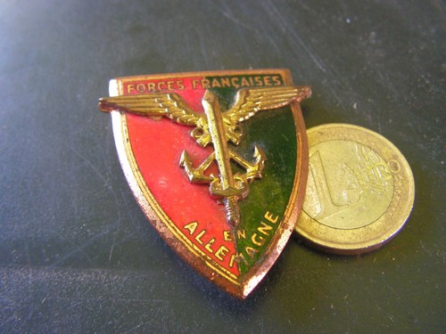 Insigne militaire forces - insigne,