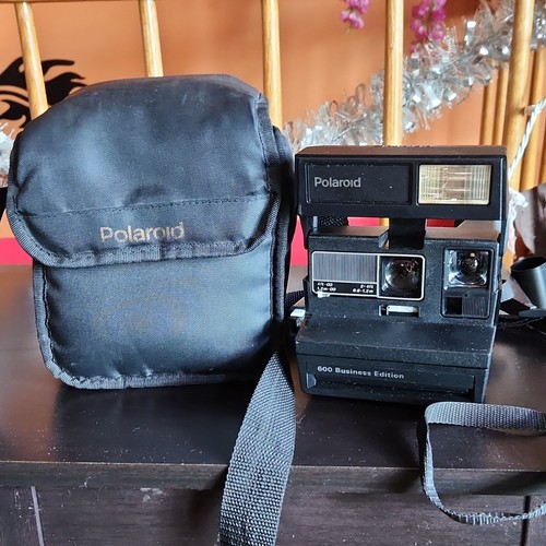 Polaroid 600 business - 600,