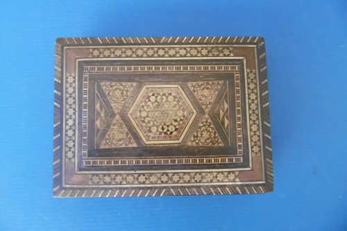 Ancienne boite bois damas - ancienne, en