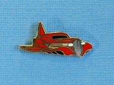 1 PIN'S VOITURE HOT ROD FORD