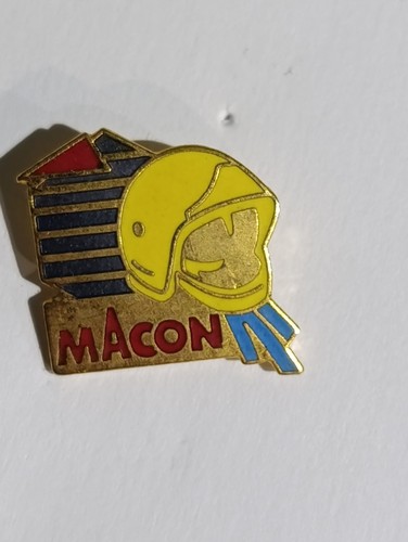 Pin sapeur pompier mâcon - pin's, sapeur-pompier