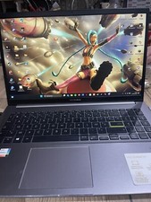 Pc Portable Asus VivoBook S15, Des Rayures Sur Le Métal, Pixel Endommagé Gauche