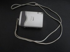 NIKON appareil photo NUVIS S besoin de batterie ou bon pour pièces détachées