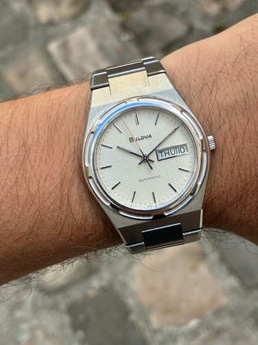 Montre bulova overseas ref - bulova,