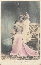 CP MAMAN ELEGANTE ROBE TRAINE