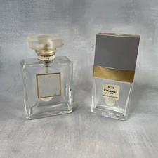 2 flacons de parfum vides CHANEL n°19 35ml et coco mademoiselle 100ml