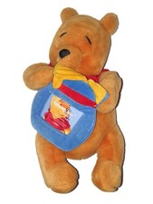 Peluche doudou Cadre Photo  Winnie L Ourson 30 cm Disney Disneyland Paris