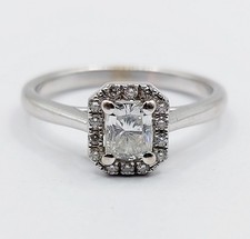 Bague solitaire or blanc 18k