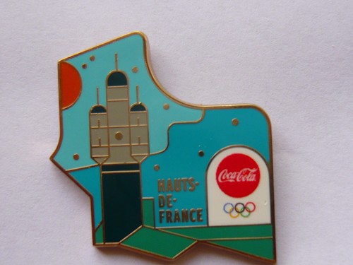 Pin coca cola - , jeux