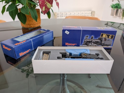Roco 33260 locomotive - roco,