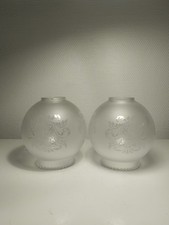 Globes verre givré et