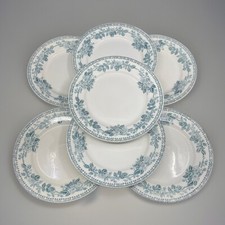 Lot de 7 assiettes plates