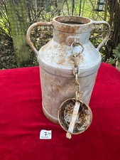 Ancien bidon à lait en fer